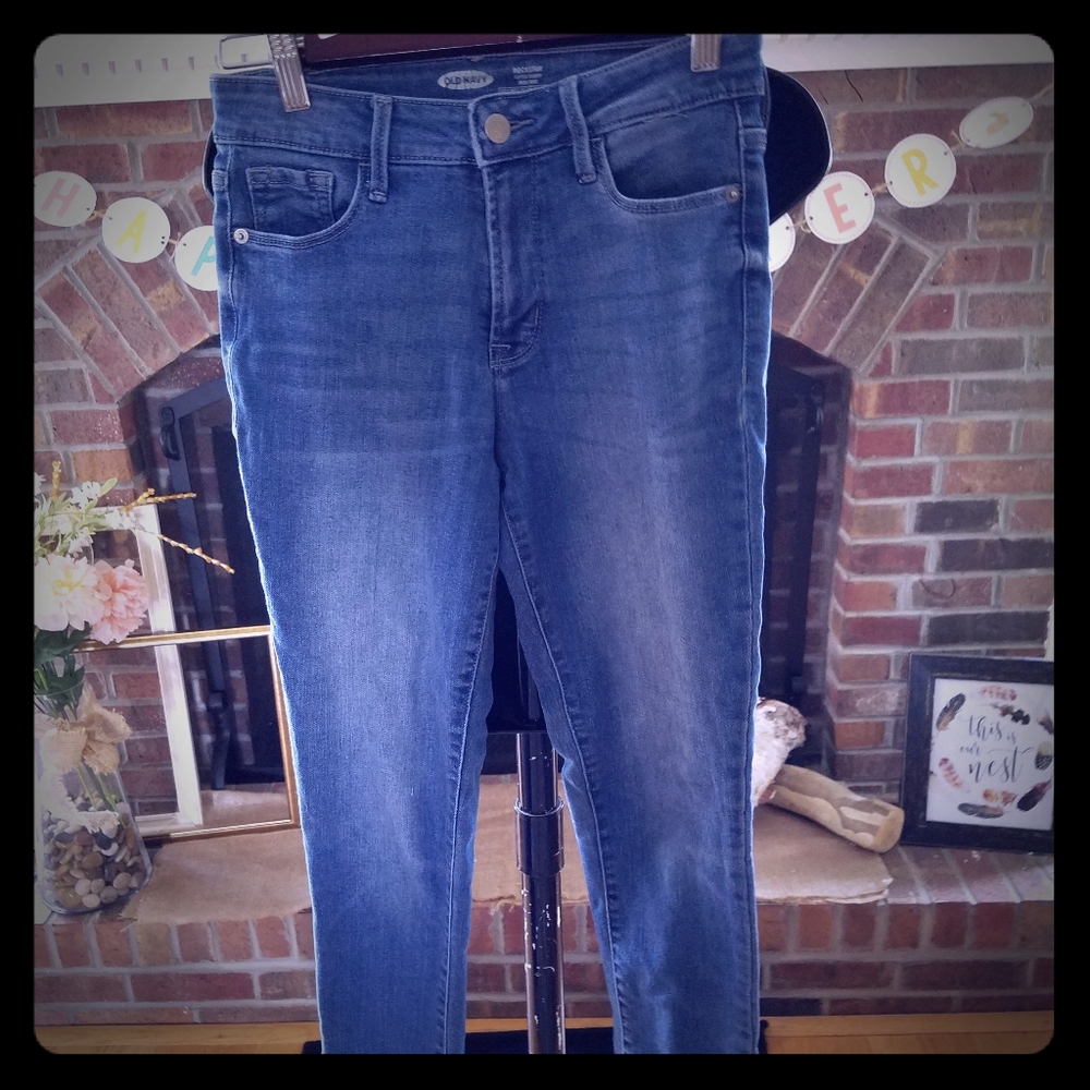 Old Navy Rock Star Super Skinny high Rise Size 2